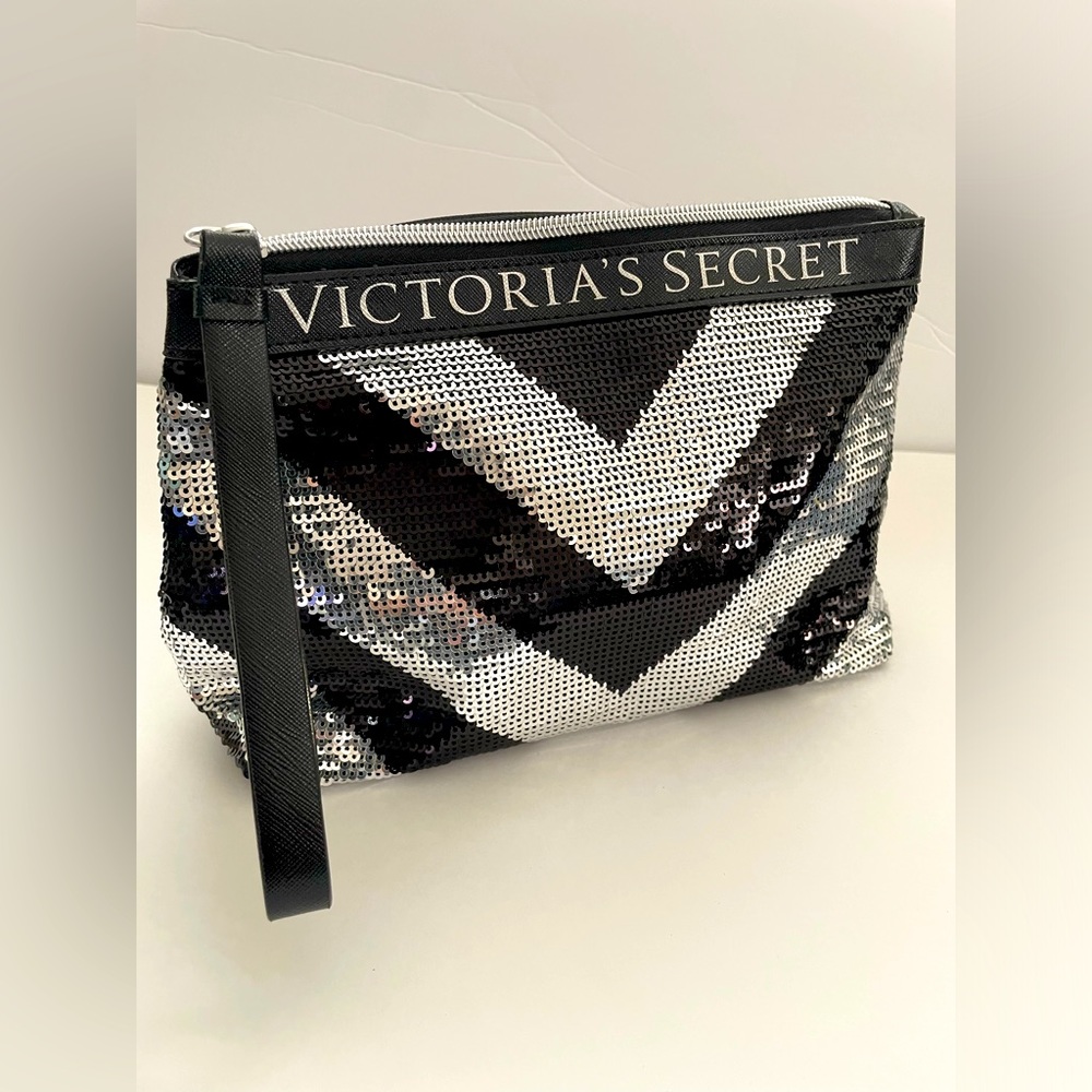Victoria’s Secret Make Up Bag